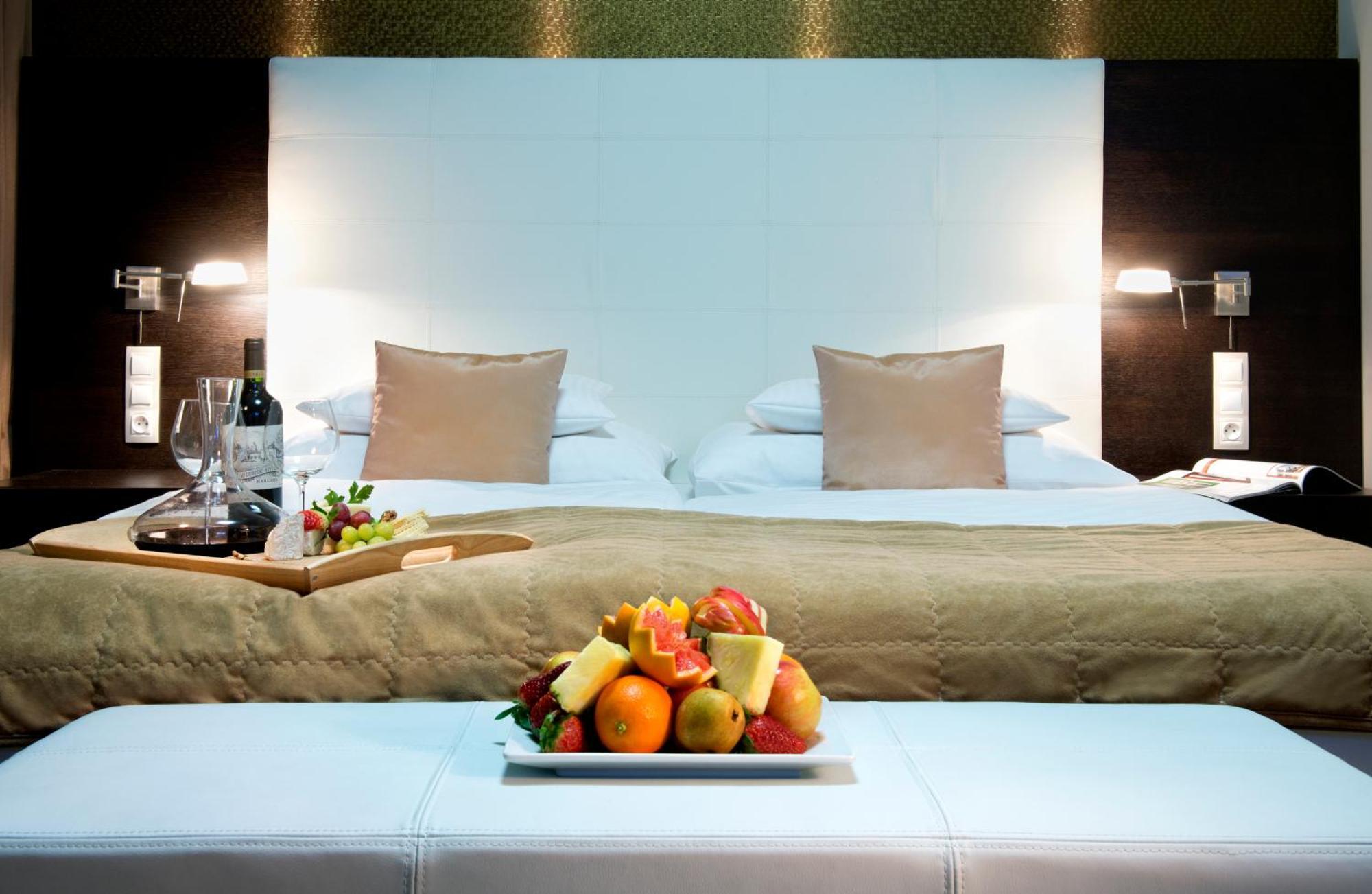 Hotel Turiec マルティン エクステリア 写真