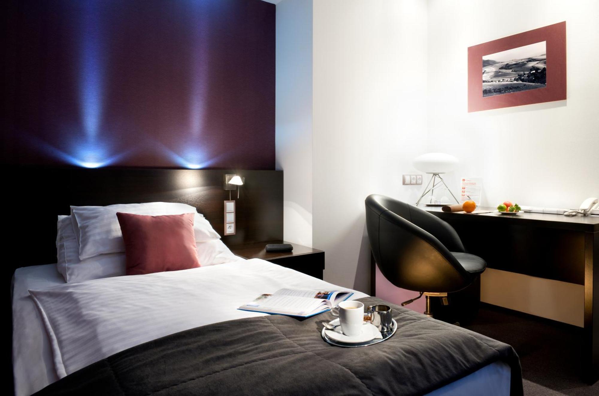 Hotel Turiec マルティン エクステリア 写真