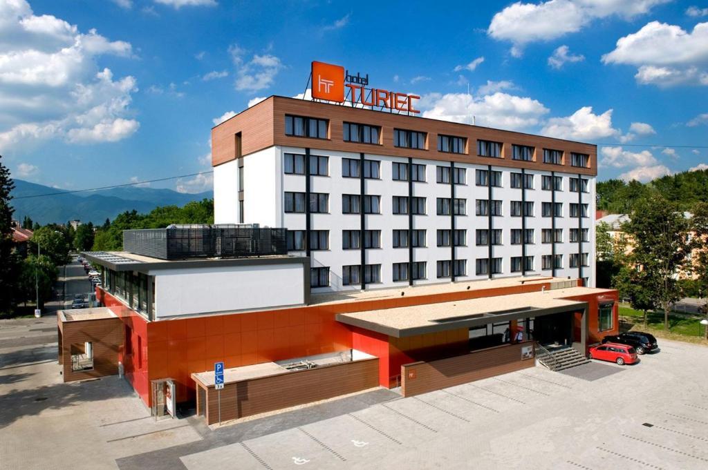 Hotel Turiec マルティン エクステリア 写真